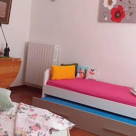 Casa Poison Allegria Apartment